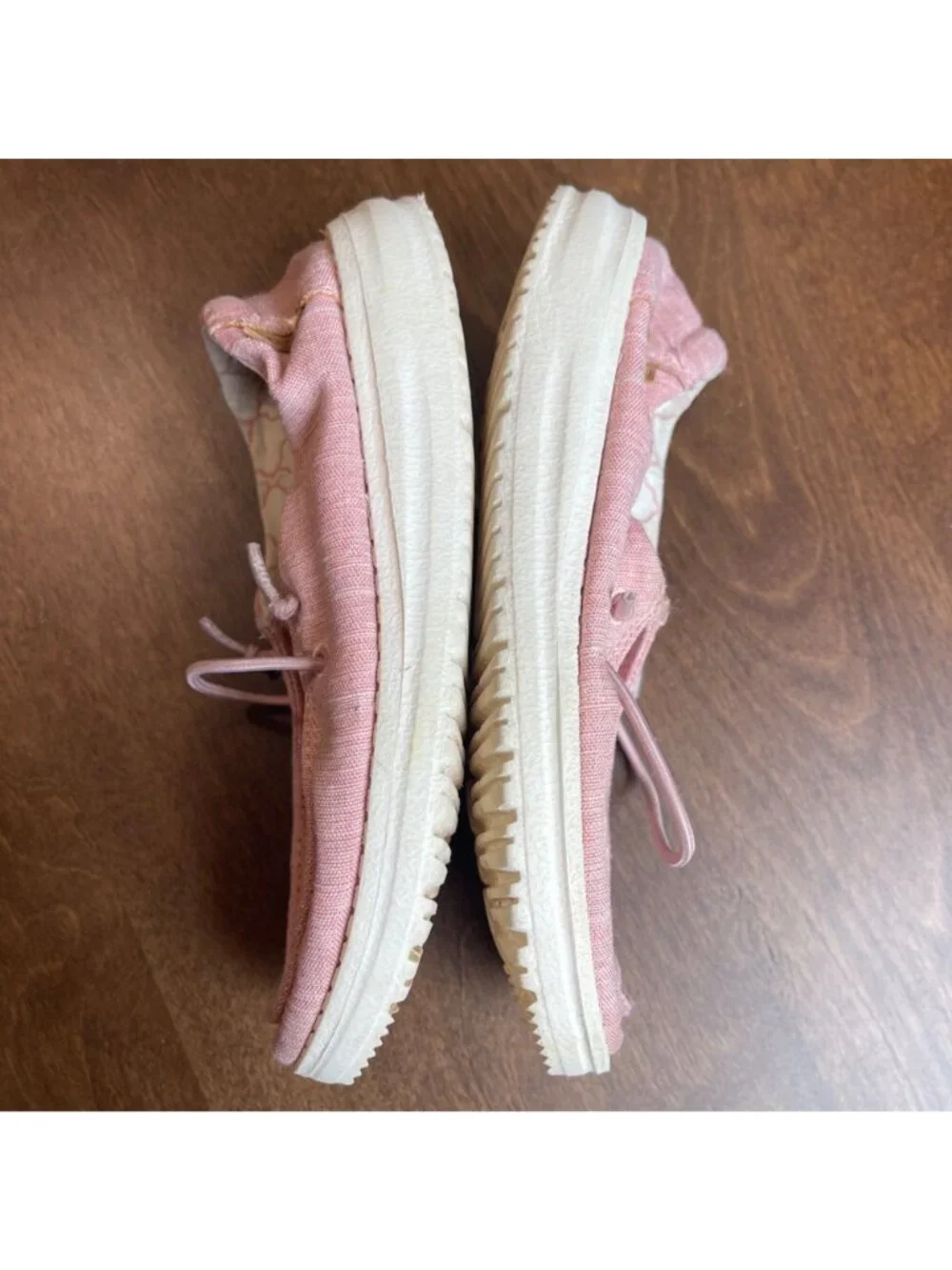 Hey Dude Wendy Youth Slip On Shoes Girls Size 12  Linen Cotton Candy Pink Casual